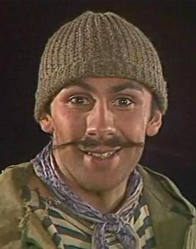 Oleg Alyamov as Беппе