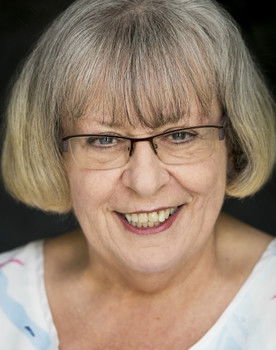 Clare Kelso as Susanna Hall