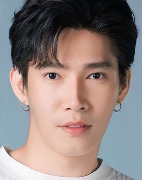 Sivakorn Lertchuchot as "Khun" Khunphol