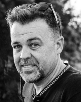 Albert Espel as Komandatea