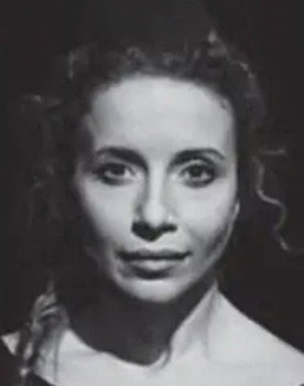 Anna Garefalaki as 