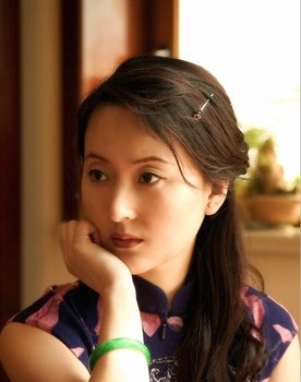 Chen Xiaoxu as 