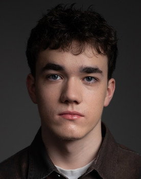 Tõru Kannimäe as Jasper