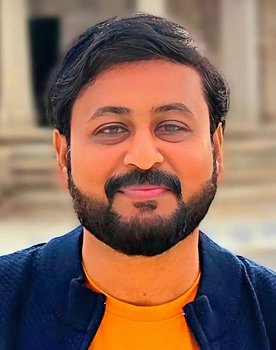 V Dinesh as Jeevan