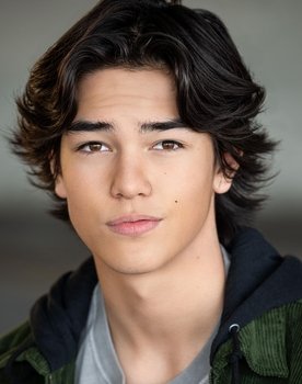 Madison Rojas as Young Yu (English version voice)