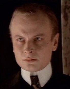 Aleksandr Romantsov as Yusupov