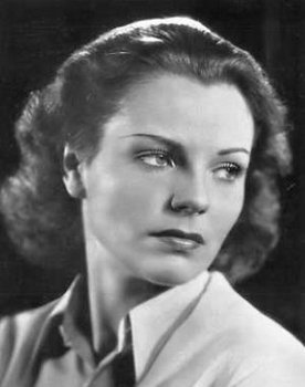 Hilde Krahl as Generaloberin