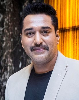 Rahman as Lopaz