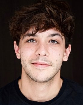Jules Ronfard as Alex/Firefox