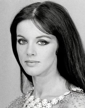 Anny Duperey as Marie-Pierre Beaufroy