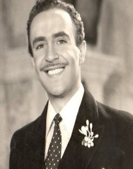 Jorge Reyes as 