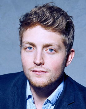 Oliver Verwold Nielsen as Himself