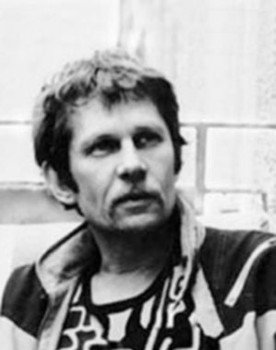 Yevgeni Kharitonov as буровик