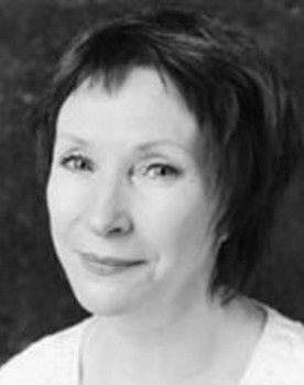 Britt Langlie as Mor Åse