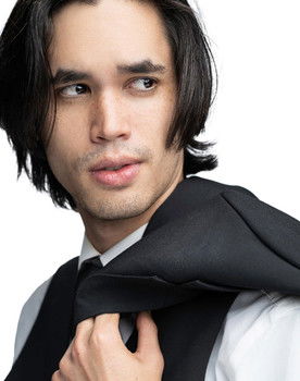 Harold Octavius Jacob as Dante