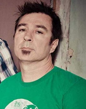 Ken Bethea as Alien Band (Sliyavastojoo)