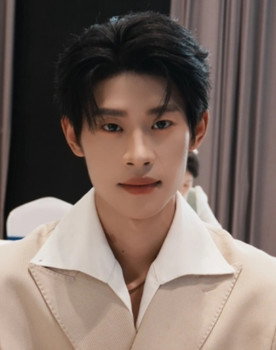 Li Si Jun as He Jing Zhun