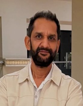 Sushil Pandey as Sadakanth Mishra