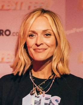 Fearne Cotton as Neighbour