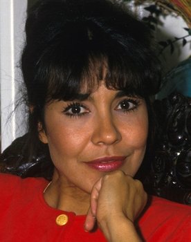 Nadia Samir as 