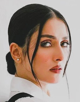 Ayeza Khan