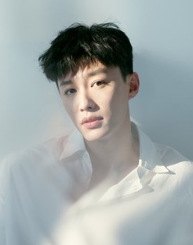 Dai Xu as Gao Fang