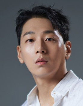 Han Jin-hee as Kang In-han