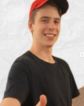 Lucas Alexandre as Alexandre