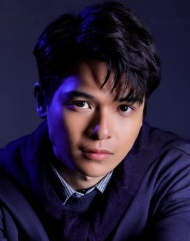 Vince Maristela as Ethan