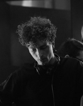 Gauthier Gervaise as George Wyatt