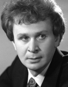 Yuri Rodionov as Бурыгин