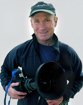 Eric Perlman as Self