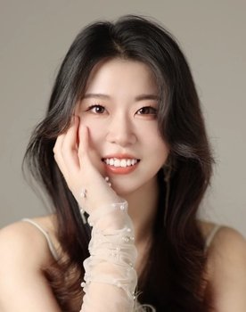 Yu Minglu as Xiao Bu (voice)