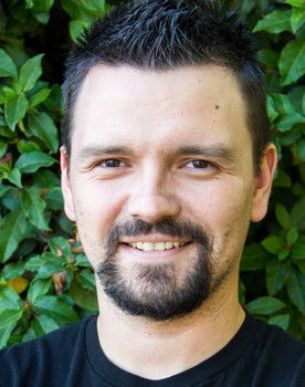 Kyle Mann as Garth Strudelfudd