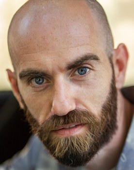 Giacomo Bottoni as Francesco