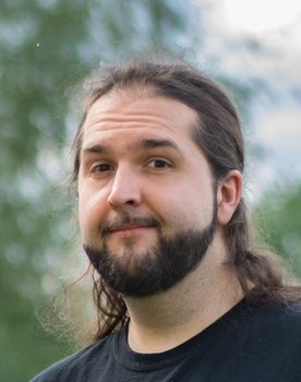 Sébastien Rassiat as Seb / Le vieux sage / Alpha V / Jean-Michel Bruitage