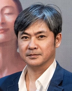 Lê Vũ Long as Ngọc