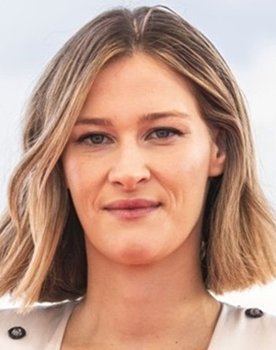 Destry Allyn Spielberg as Triss