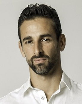 Ramon Álvarez as Canum