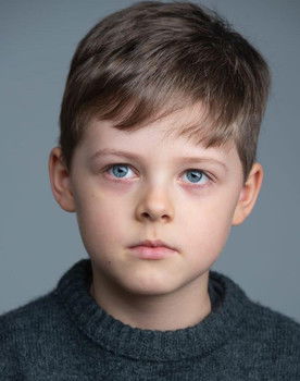 Artemiy Shirokov as Алёша