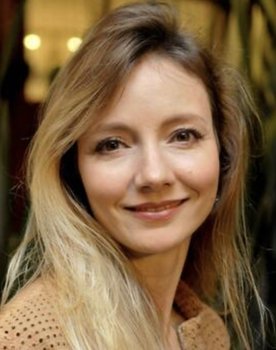 Djin Sganzerla as Brida (Briducha)
