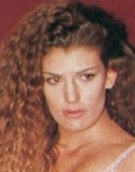 Mercedes Lynn