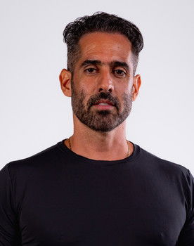 Fernando Pinto da Cunha as Pai