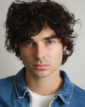 Presley Walker as Cy