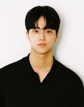 Kim Tae-hee as Yoo Eui-jun