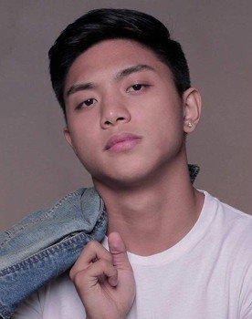 Royce Cabrera as Yang