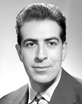 Guy Tréjean as le gouverneur de la Bastille