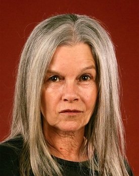 Geneviève Bujold as Élisabeth