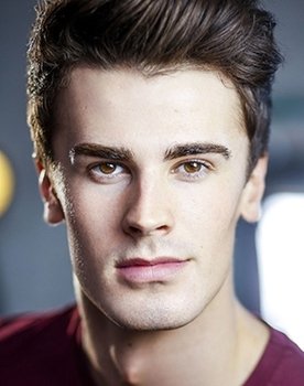 Lloyd Davies