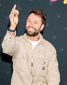 Alexander Wolf David as Pimnocchio